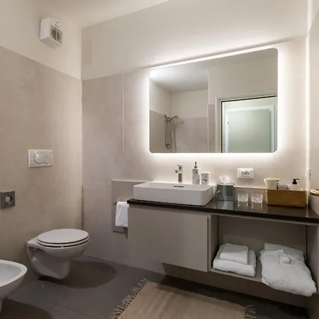 Lejlighedshotel June Garda 4*