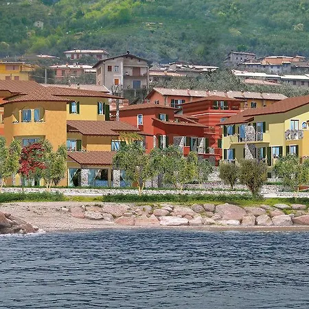 June Garda Lejlighedshotel Brenzone sul Garda