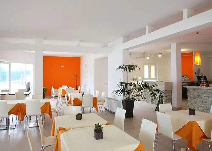 Aparthotel June Garda Brenzone sul Garda