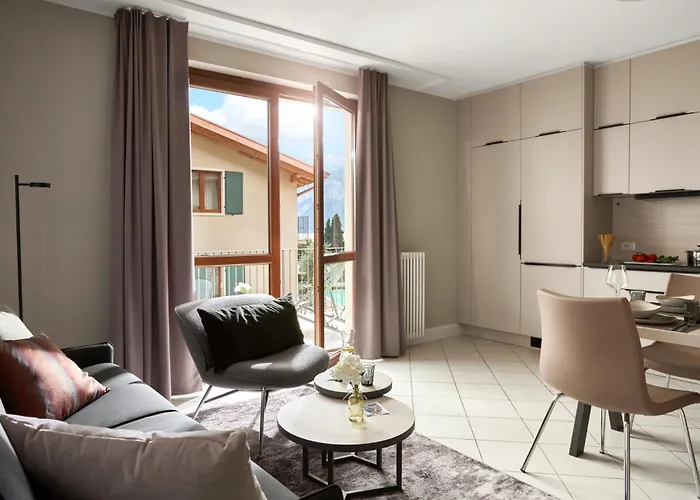 June Garda Hotel apartamentowy