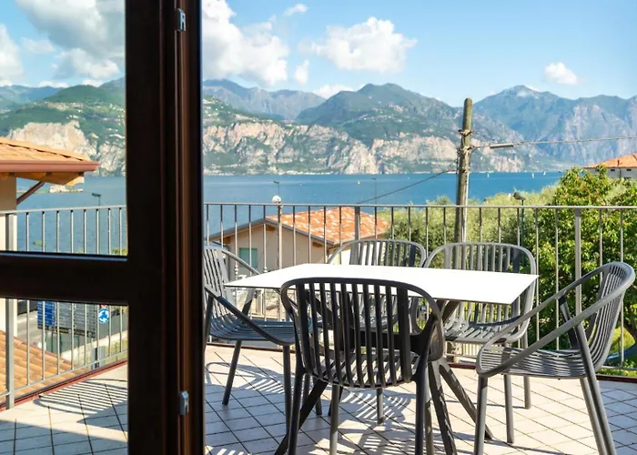 Hotel apartamentowy June Garda 4*