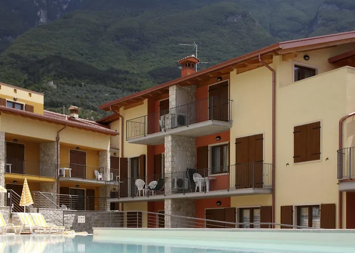 June Garda 4* Brenzone sul Garda