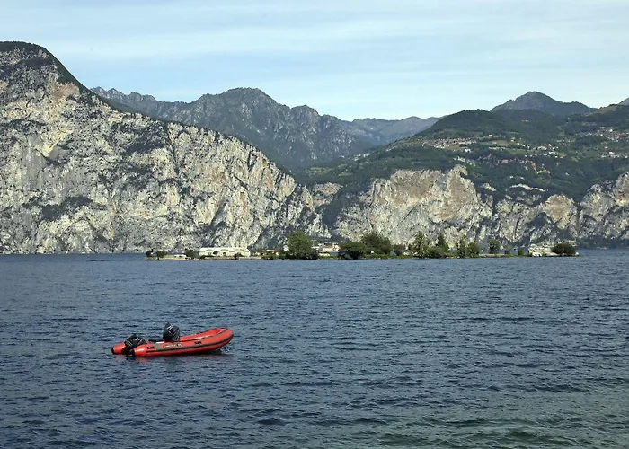 Hotel apartamentowy June Garda Brenzone sul Garda