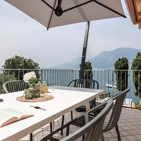 June Garda Apartmanhotel
