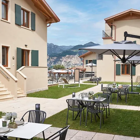 Lejlighedshotel June Garda