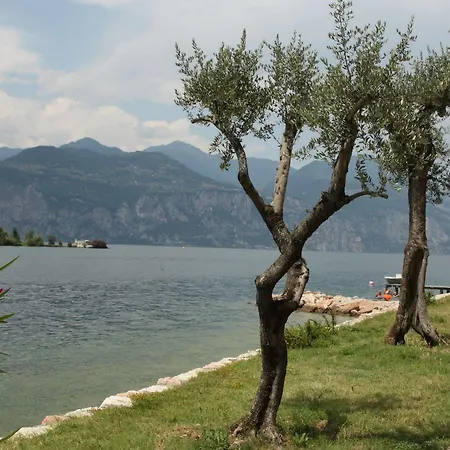 June Garda 4* Brenzone sul Garda